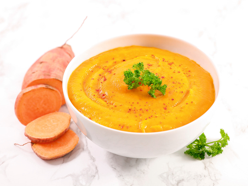 Batātes un čili zupa. Batātes un čili zupa.