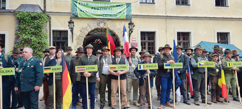 Latvijas komanda piedalījās Eiropas čempionātā staltbriežu piebaurošanā.