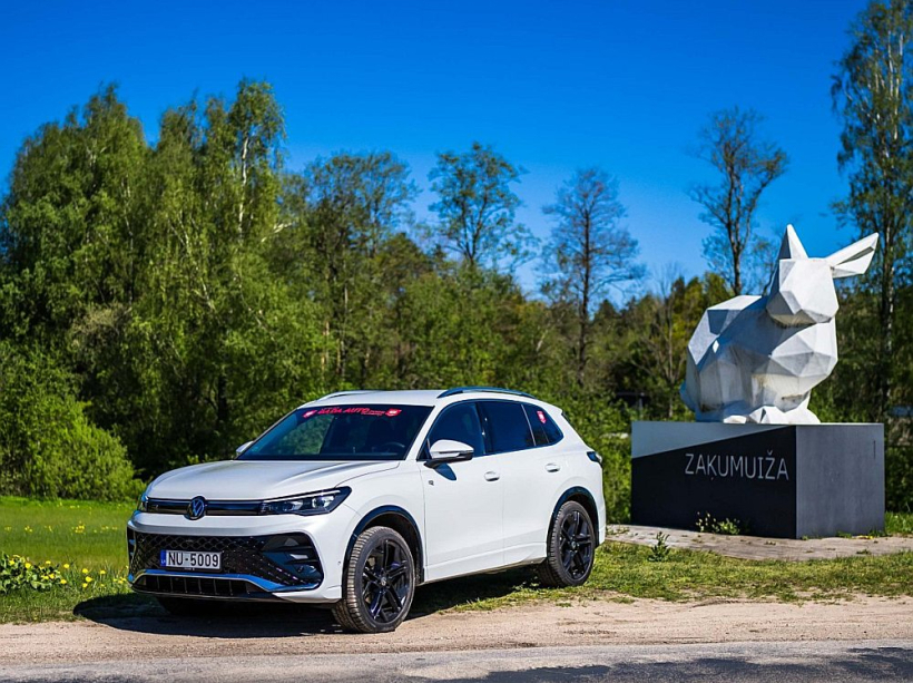 "Volkswagen Tiguan" piedzīvojis tīkamus dizaina uzlabojumus. "Volkswagen Tiguan" piedzīvojis tīkamus dizaina uzlabojumus.