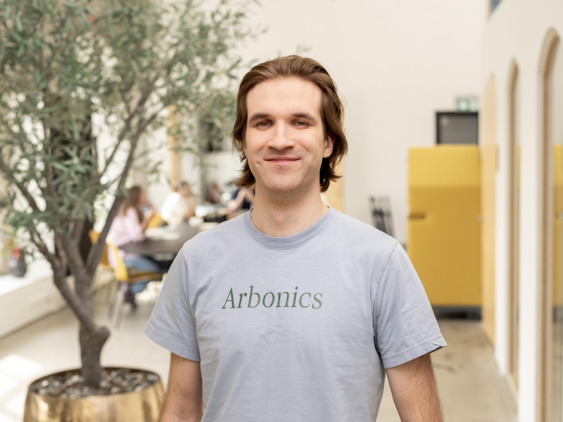 Klimata tehnoloģiju uzņēmuma “Arbonics” mežsaimniecības eksperts Jānis Ruks. Klimata tehnoloģiju uzņēmuma “Arbonics” mežsaimniecības eksperts Jānis Ruks.