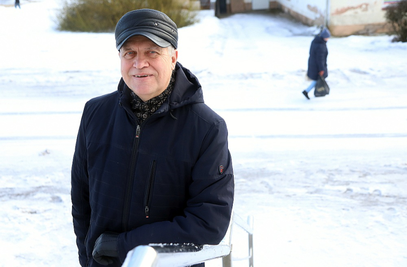 "Jādara viss iespējamais, lai risinātu dzīvokļu jautājumu," uzskata pagasta pārvaldes vadītājs Edgars Lācis.