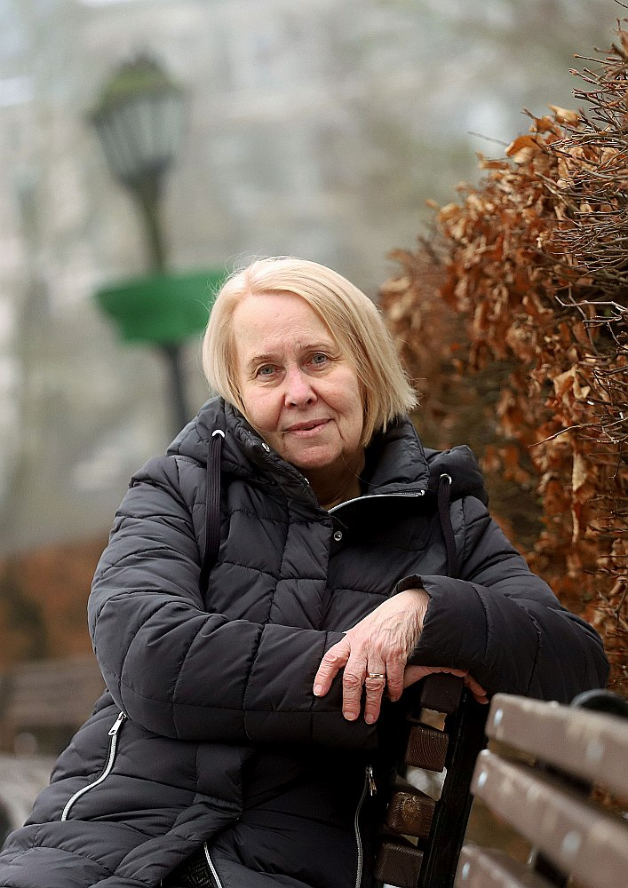 Inta Geile: "Vaimanoloģiju tik tiešām nevaru izturēt. Skolēniem saku: jauki kaut kur aizbraukt un ko apgūt, bet brauciet atpakaļ un strādājiet šeit." Inta Geile: "Vaimanoloģiju tik tiešām nevaru izturēt. Skolēniem saku: jauki kaut kur aizbraukt un ko apgūt, bet brauciet atpakaļ un strādājiet šeit."