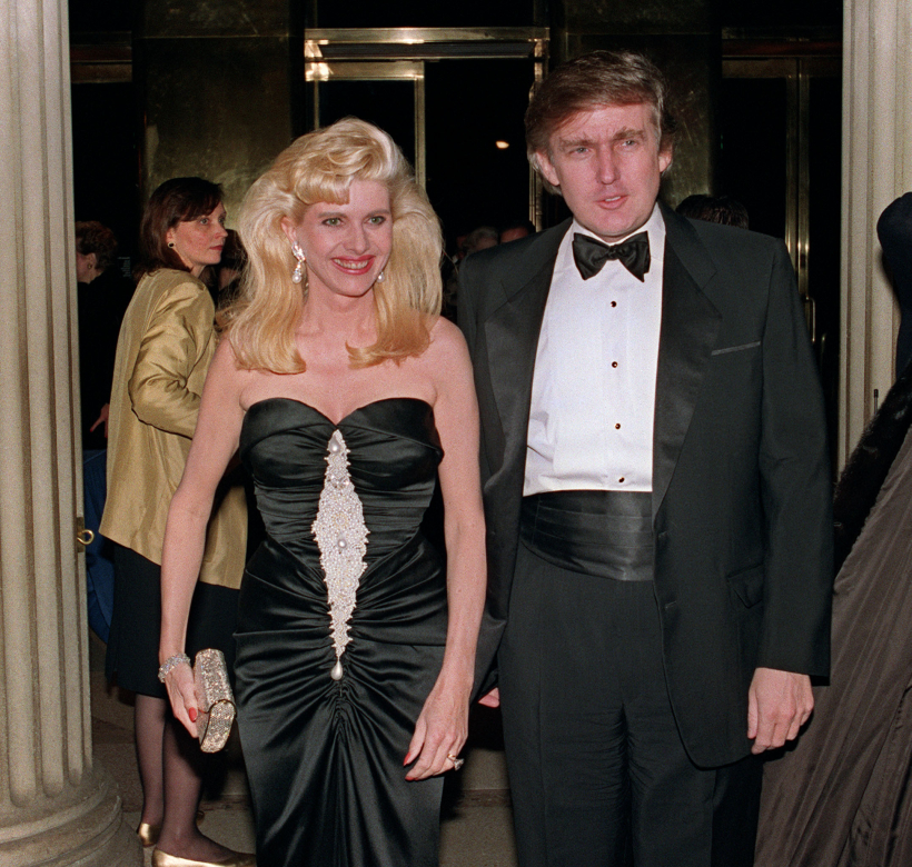 Donalds un Ivana Trampi 1989. gada 4. decembrī. Donalds un Ivana Trampi 1989. gada 4. decembrī.