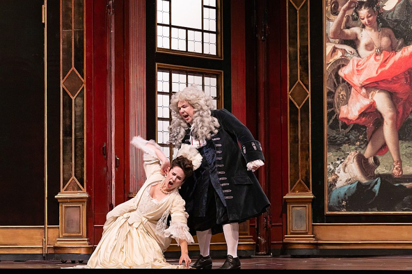 Skats no Georga Frīdriha Hendeļa operas "Flavio, langobardu ķēniņš" iestudējuma Latvijas Nacionālajā operā. Skats no Georga Frīdriha Hendeļa operas "Flavio, langobardu ķēniņš" iestudējuma Latvijas Nacionālajā operā.