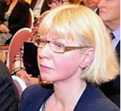 Ingūna Vīksne, bijusī diplomāte. Ingūna Vīksne, bijusī diplomāte.