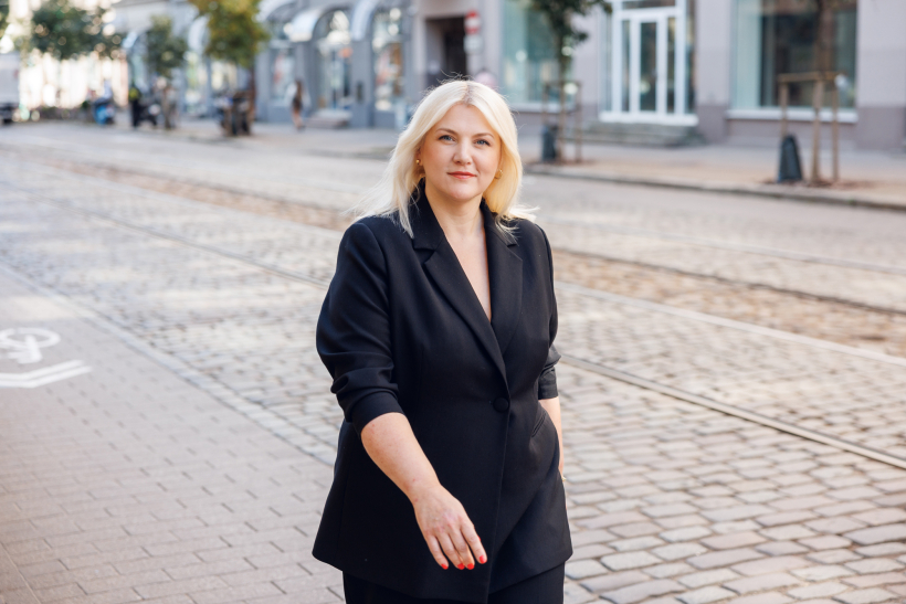Indra Salceviča. Indra Salceviča.