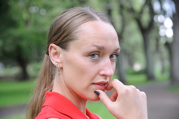Laura Siliņa: "Mana Baiba un Ārija ir katra no savas saules sistēmas. Tās ir domājošas, neatkarīgas, spēcīgas būtnes, kurās Rainis iemīlas." Laura Siliņa: "Mana Baiba un Ārija ir katra no savas saules sistēmas. Tās ir domājošas, neatkarīgas, spēcīgas būtnes, kurās Rainis iemīlas."