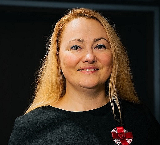 Sintija Stipre, juridisko zinātņu doktore, valsts simbolikas eksperte. Sintija Stipre, juridisko zinātņu doktore, valsts simbolikas eksperte.
