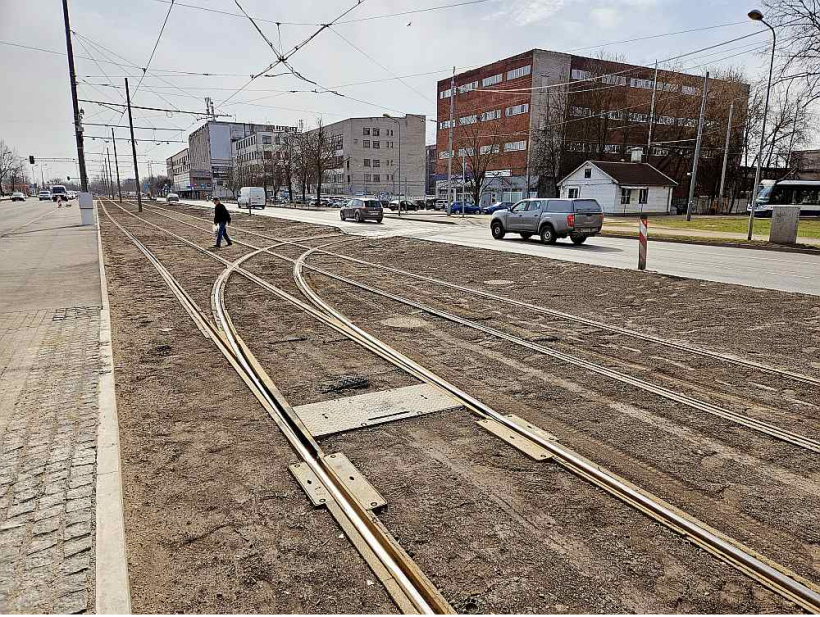 7. tramvaja līnijas pagarināšana Ķengaragā būs pirmā jaunā tramvaja līnija, kas tikusi uzbūvēta pēc gandrīz 40 gadu pārtraukuma. 7. tramvaja līnijas pagarināšana Ķengaragā būs pirmā jaunā tramvaja līnija, kas tikusi uzbūvēta pēc gandrīz 40 gadu pārtraukuma.