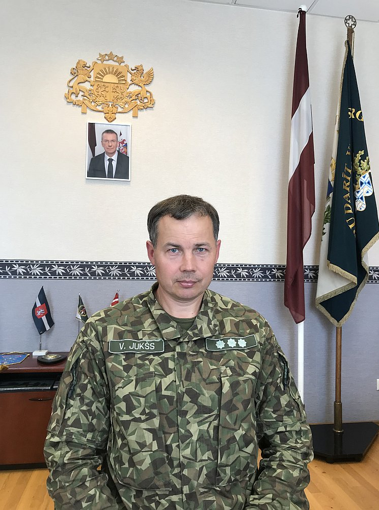 Robežsardzes Daugavpils pārvaldes priekšnieks pulkvedis Valdis Jukšs ir pārliecināts, ka tikai ar palielinātu personāla daudzumu var efektīvi nosargāt robežu.