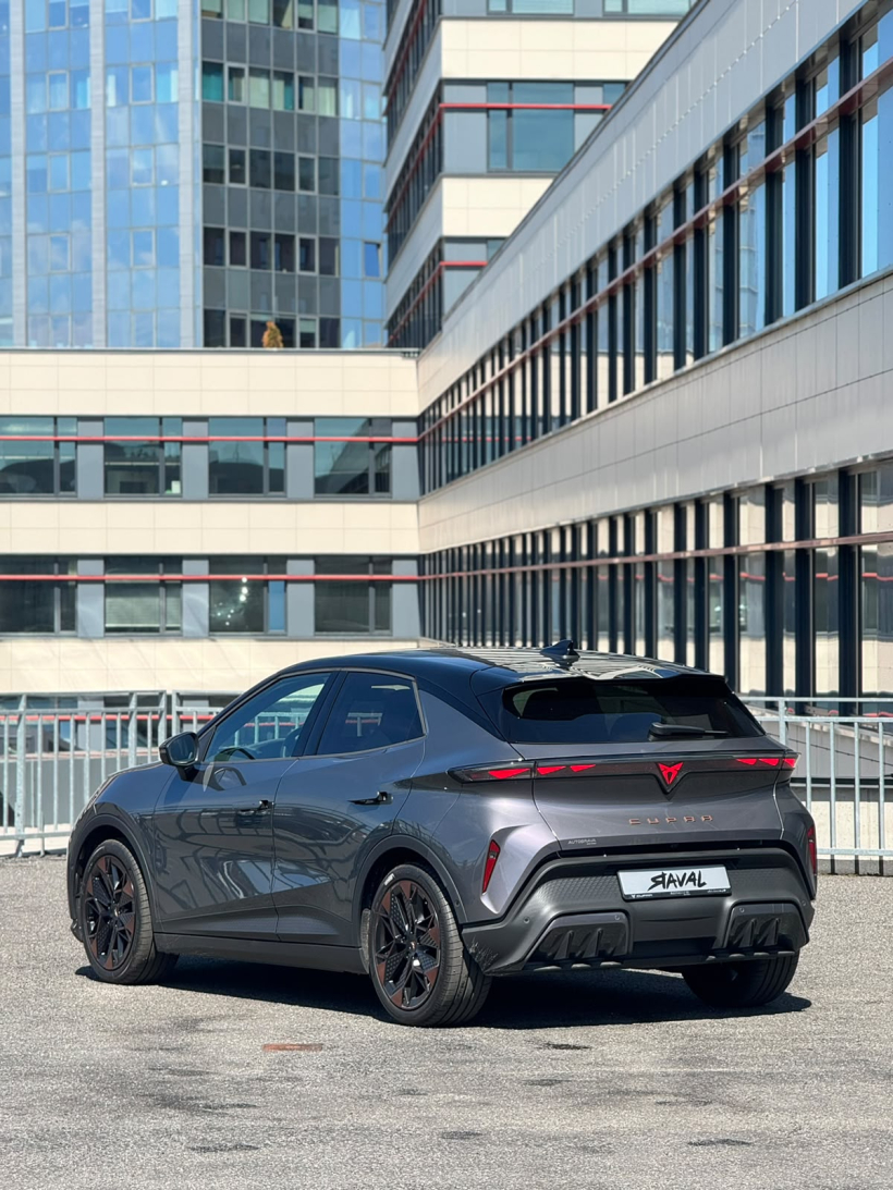 CUPRA Raval.