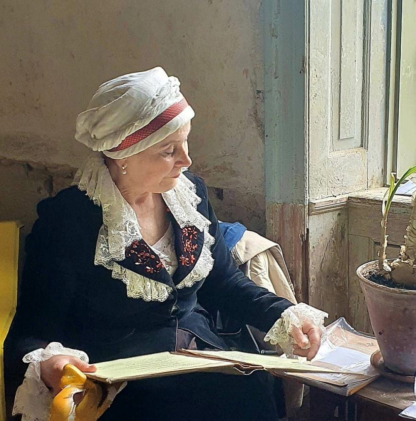 RTU Liepājas Akadēmijas bērnu un jauniešu literatūras kursu pasniedzēja, Mg. philol. Sandra Okuņeva. RTU Liepājas Akadēmijas bērnu un jauniešu literatūras kursu pasniedzēja, Mg. philol. Sandra Okuņeva.