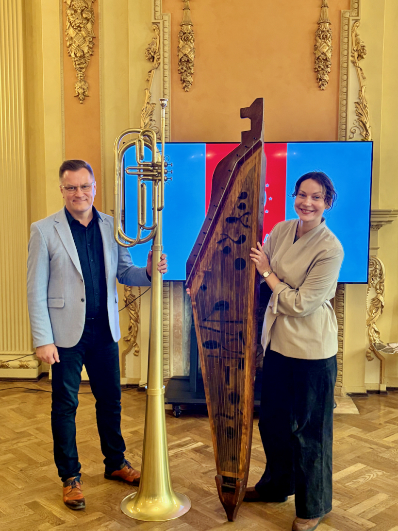 Dižkokle un Dižtrombons. Rozīte Katrīna P{onne un Vairis Nartišs. Dižkokle un Dižtrombons. Rozīte Katrīna P{onne un Vairis Nartišs.