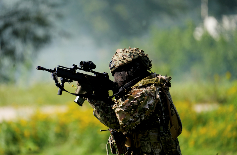 Nacionālo bruņoto spēku un sabiedroto spēku paraugdemonstrējums militāro mācību "Namejs 2025" laikā Zaķusalā.