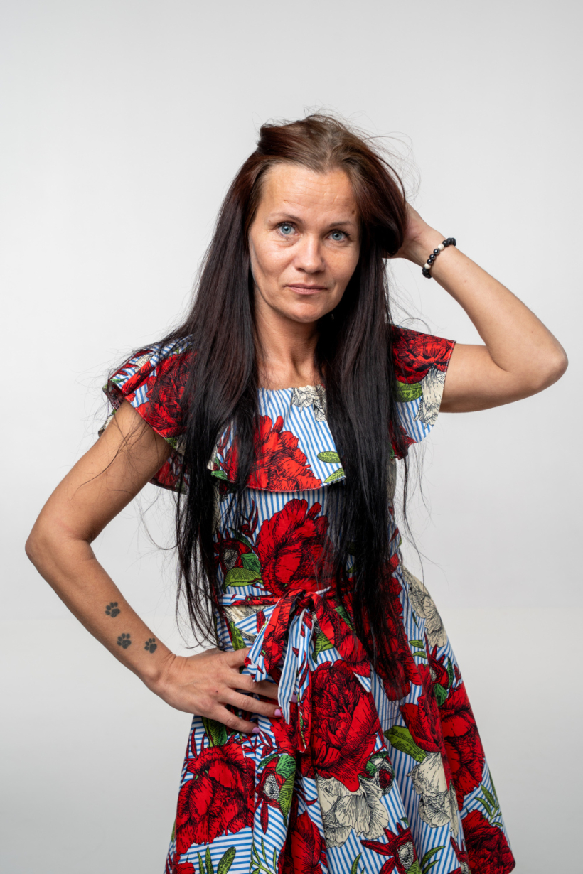 Projekta "Caur ērkšķiem uz..." dalībniece Ineta.