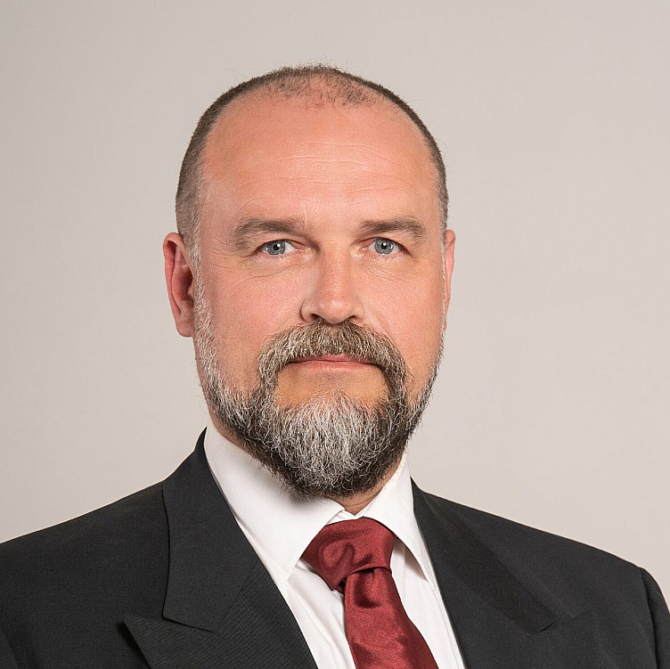 Uldis Vanags, Latvijas Nacionālā arhīva nodaļas vadītājs. Uldis Vanags, Latvijas Nacionālā arhīva nodaļas vadītājs.