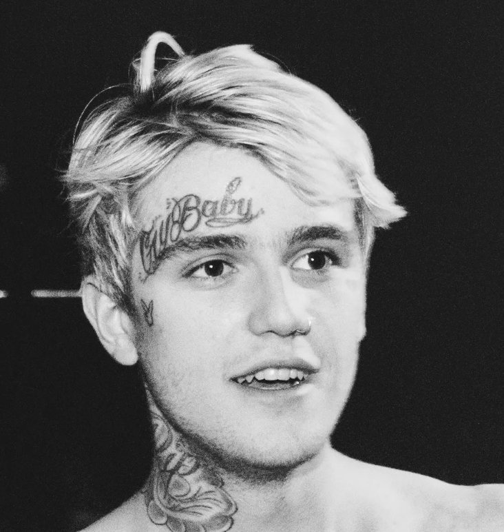 Lil Peep. Lil Peep.