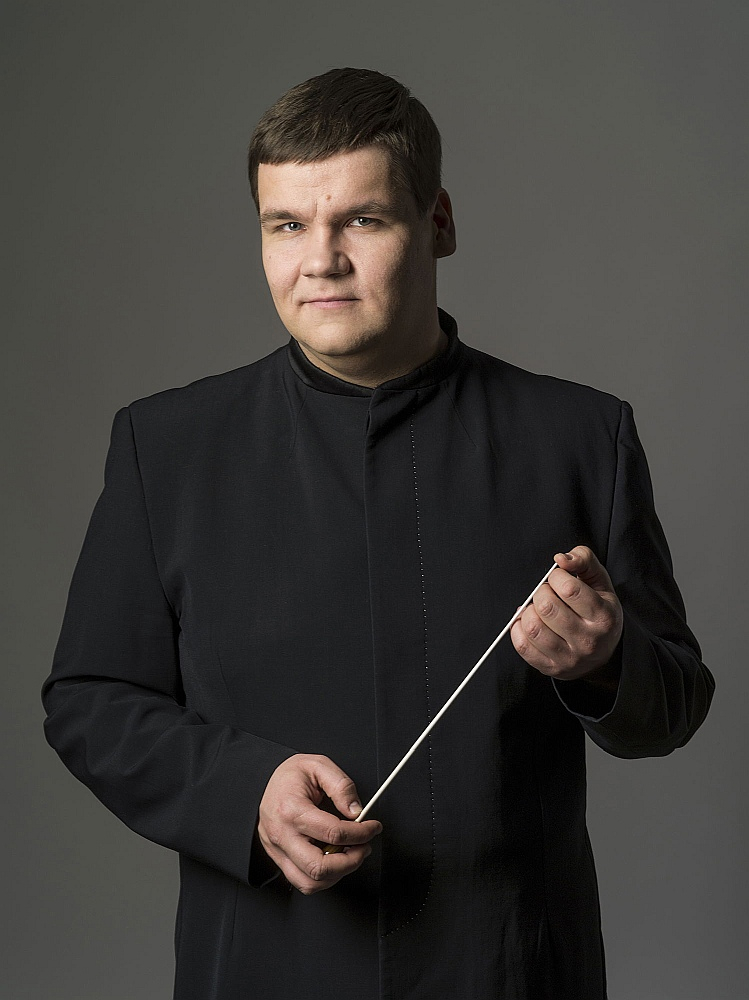 Andris Poga ir viens no izcilākajiem starptautisku muzikālo karjeru veidojušajiem latviešu diriģentiem.