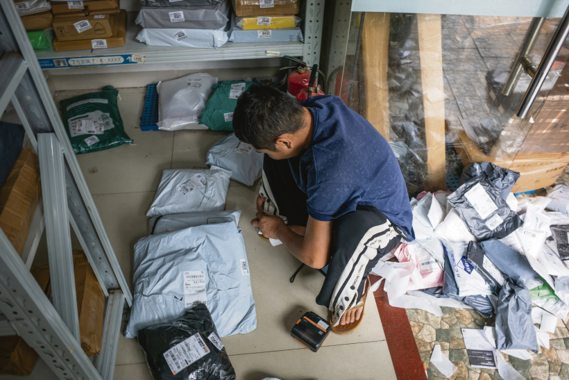 EU Import Fees Raise Costs for Temu and AliExpress