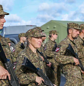 Zemessargu pamatapmācības nometnē poligonā "Mežaine".