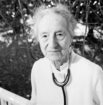Dr. Leila Denmarka.