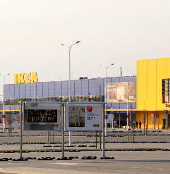 Zviedrijas mājokļu labiekārtošanas preču kompānijas "IKEA" lielveikals.