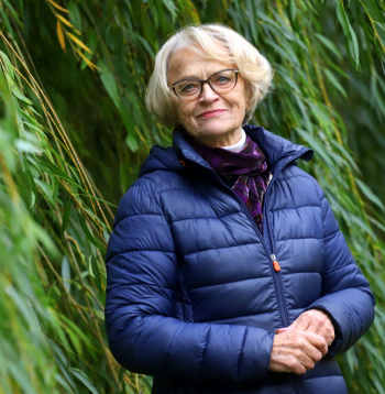 Lolita Cauka: "Teātrī pret sevi esmu bijusi prasīga un godīga".