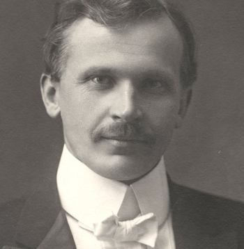 Pauls Sakss jaunībā.