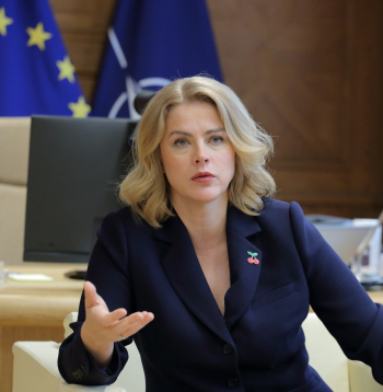 Evika Siliņa. Evika Siliņa.