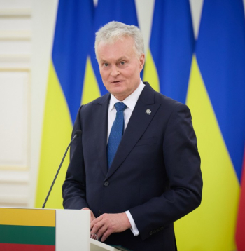Gitans Nausēda.