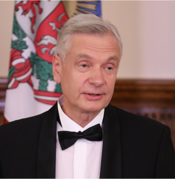 Kārlis Šadurskis.