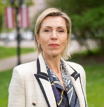 Signe Jantone, Latvijas Zāļu ražotāju asociācijas izpilddirektore.