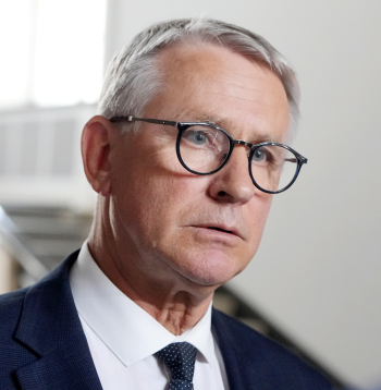 Kultūras ministrs Nauris Puntulis pirms Ministru kabineta sēdes.