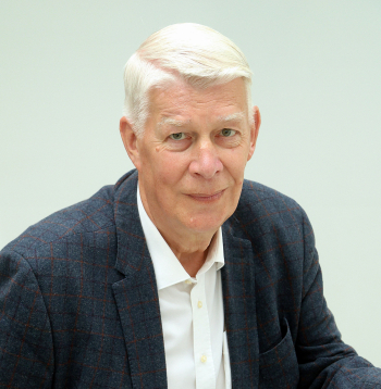 Valdis Zatlers: “Runājiet viens ar otru! Jo pasauli nevar saprast vienatnē.”