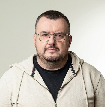 Artūrs Jansons, Dabas aizsardzības pārvaldes Pierīgas reģionālās administrācijas direktora vietnieks: "Mūsu praksē šis ir unikāls gadījums. Citus līdzīgus piemērus, kad iedzīvotāji paši organizētu tik plašu, tieši kāpu videi pielāgotu un ar mūsu ekspertiem brīvprātīgi saskaņotu mākslīgo stādījumu talku piekrastē, mēs šobrīd nezinām."