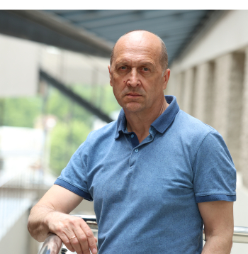 Žurnāla "Mājas Viesis" galvenais redaktors Kaspars Odiņš.