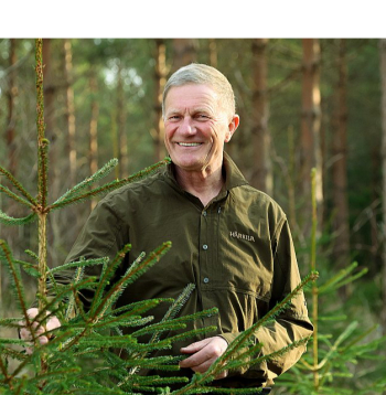 Valdis Viesturs Dreimanis: “Grāmatu rakstīšanu es uztveru kā savu pienākumu. Pienākumu pret medniekiem. Mums jau Latvijā nav medību stāstu.”