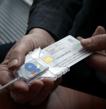 No elektroniskā paraksta lietošanai potenciāli nederīgajām kartēm 90% ir izsniegtas Latvijas pilsoņiem laikā no 2019. gada 2. septembra līdz 2022. gada 2. jūnijam.