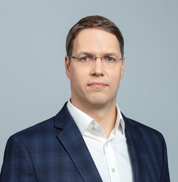 AS "Augstsprieduma tīkls" valdes loceklis Gatis Junghāns: "Augstā no atjaunīgajiem energoresursiem saražotās elektroenerģijas īpatsvara dēļ Baltijas reģions periodiski diennakts gaišajā laikā kļuva par elektroenerģijas eksportētāju nogādājot elektroenerģiju uz Skandināvijas valstīm un Poliju." AS "Augstsprieduma tīkls" valdes loceklis Gatis Junghāns: "Augstā no atjaunīgajiem energoresursiem saražotās elektroenerģijas īpatsvara dēļ Baltijas reģions periodiski diennakts gaišajā laikā kļuva par elektroenerģijas eksportētāju nogādājot elektroenerģiju uz Skandināvijas valstīm un Poliju."