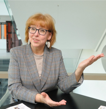 Ilona Rupaine: "Šobrīd esam gaidīšanas pozīcijā – gaidām ne vien jauno valdes locekli, bet likuma veidā arī atbalstu no valsts." Ilona Rupaine: "Šobrīd esam gaidīšanas pozīcijā – gaidām ne vien jauno valdes locekli, bet likuma veidā arī atbalstu no valsts."