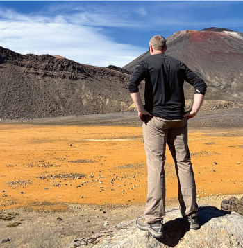 Raksta autors Torgariro vulkāna pakājē.