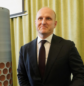 "Wolfram Europe" valdes priekšsēdētājs Magnuss Valdemārs Sārs preses konferencē Jēkabpilī.