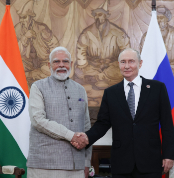 Indijas premjerministrs Narendra Modi, pirmdien Kirgizstānas galvaspilsētā Biškekā Šanhajas Sadarbības organizācijas (SCO) samita gaitā tiekoties ar Krievijas diktatoru Vladimiru Putinu, aicināja spert soļus, lai izbeigtu karu Ukrainā.