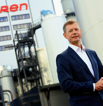 Enerģētikas uzņēmuma "Gren" vadītājs Latvijā Andris Vanags: "Jelgavā jaunajai sezonai esam sagatavojušies un apkuri varam pieslēgt kaut vai šodien."