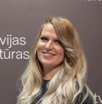 Saldus novada Nīgrandes pagasta Kalnu kultūras nama pasākumu organizatore Sanita Bušma.