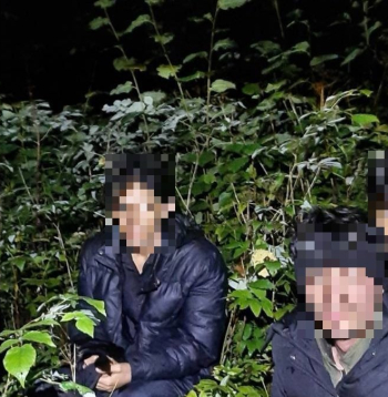 Nelegālie migranti. Nelegālie migranti.