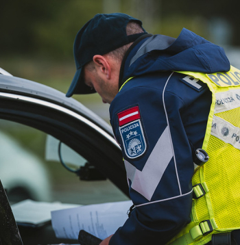 Valsts policija.