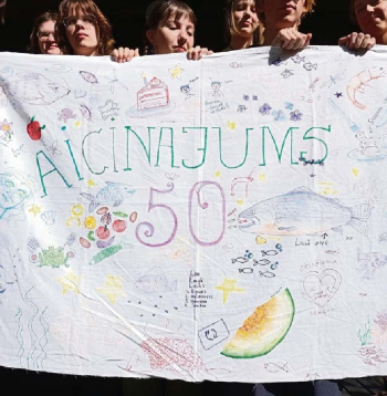Šogad jauniešu literārais seminārs "Aicinājums" norisinājās jau 50. reizi. Šogad jauniešu literārais seminārs "Aicinājums" norisinājās jau 50. reizi.