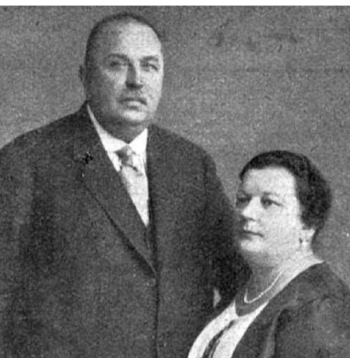 Olga un Vilhelms Ķuzes sudrabkāzās 1926. gada 11. septembrī.