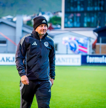 Kristaps Blanks uzskata, ka "Rīgas" futbolisti gatavi debijai UEFA Konferences līgā. Kristaps Blanks uzskata, ka "Rīgas" futbolisti gatavi debijai UEFA Konferences līgā.